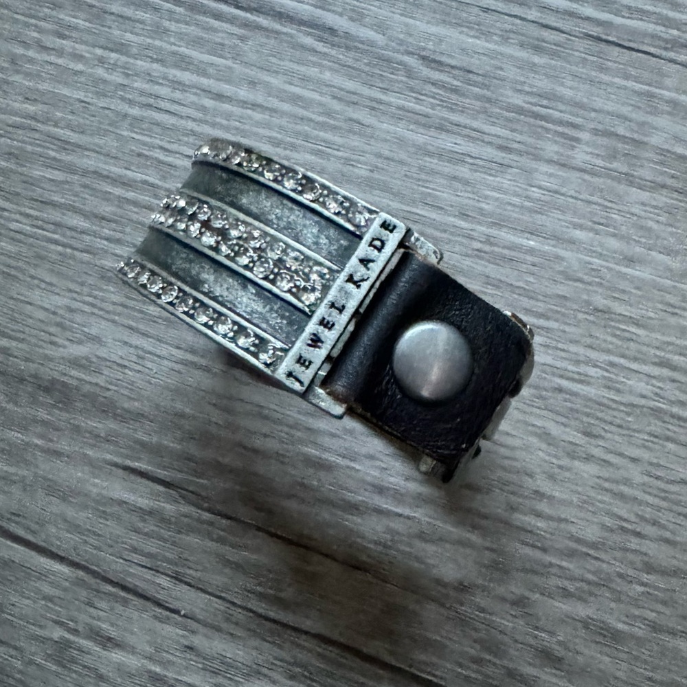 Jewel Kade Enchanted Bracelet